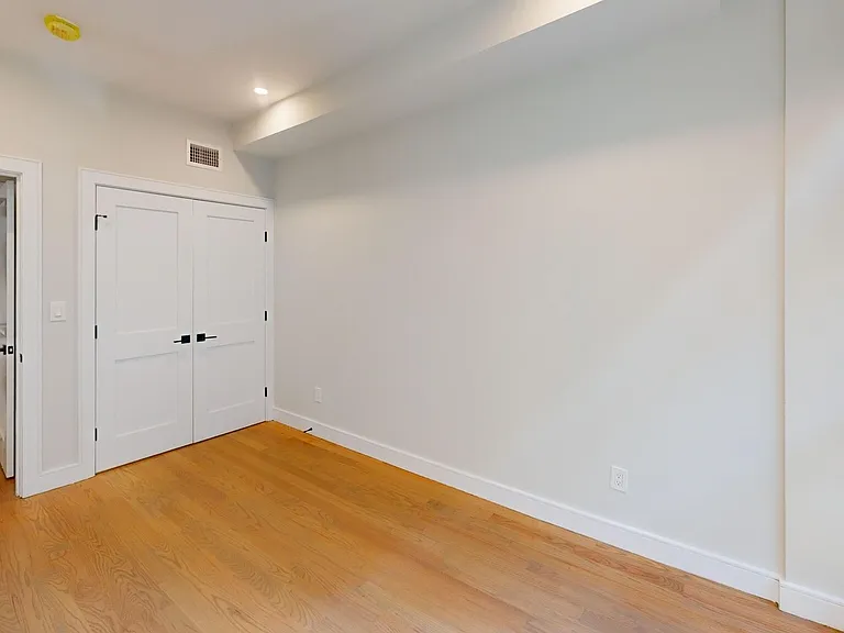 231 Tremont St #5 — Photo 3