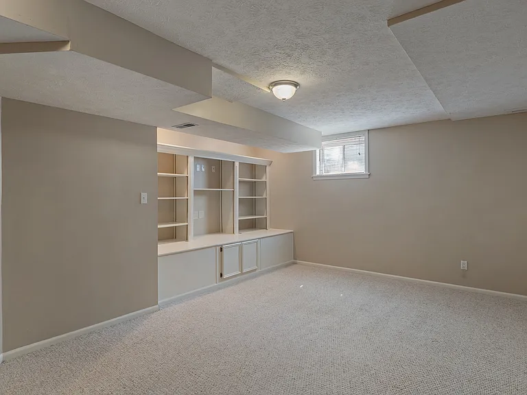 5806 Corralberry Ct — Photo 35
