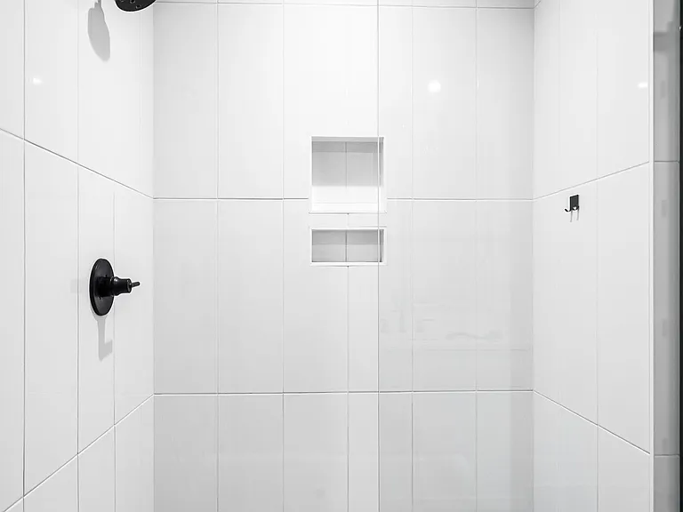 939 Spain Ave — Photo 40
