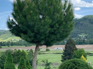 797 Weaver Rd, Myrtle Creek, OR 97457