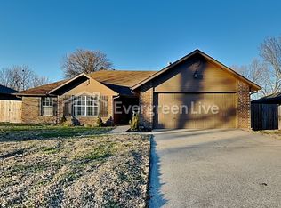 1105 W Pecan, Rogers, AR 72756