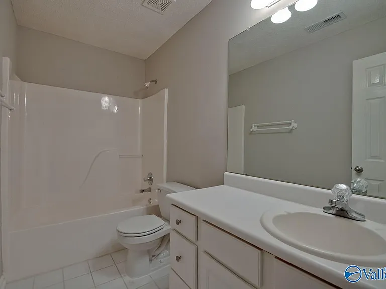 113 Claytor Ln — Photo 22