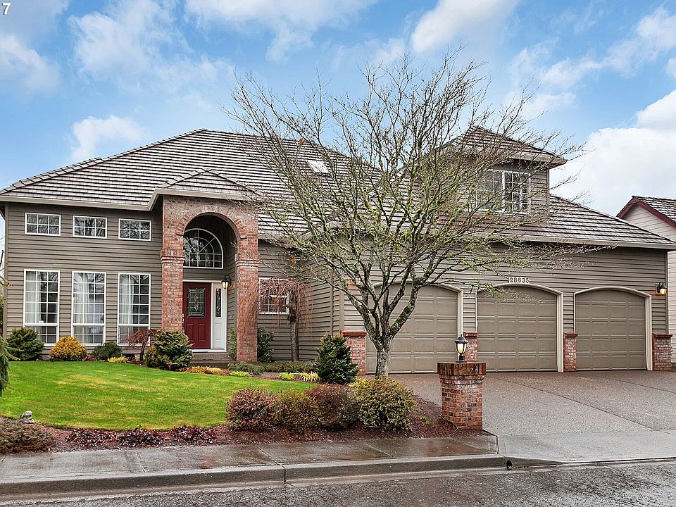 1st image of 28635 SW Sandalwood Dr