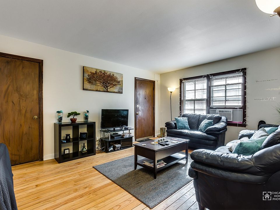 1st image of 10564 S Walden Pkwy #1