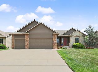 2618 N Woodridge St, Wichita, KS 67226