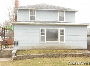 611 Short 8th St, Lincoln, IL 62656