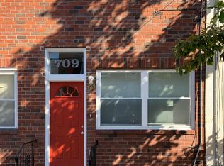 709 Dickinson St, Philadelphia, PA