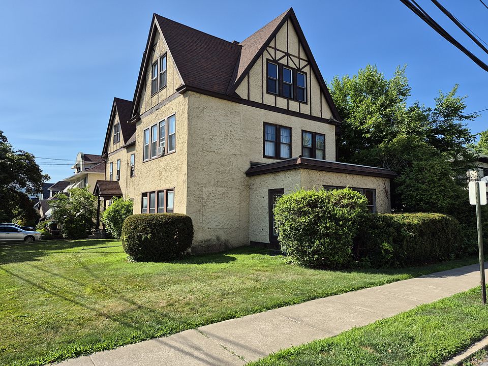 1st image of 1901 N Washington Ave