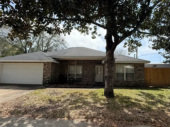 2204 Whits Manor Rd, Fort Walton Beach, FL 32547