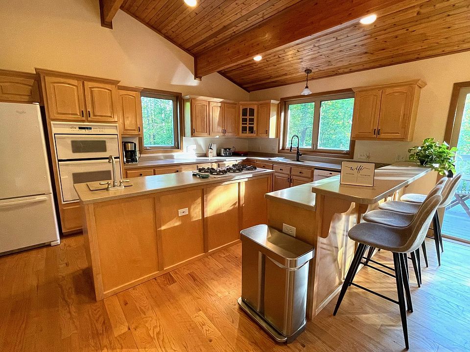 466 Walker Rdg, Ellijay, GA 30540 Zillow