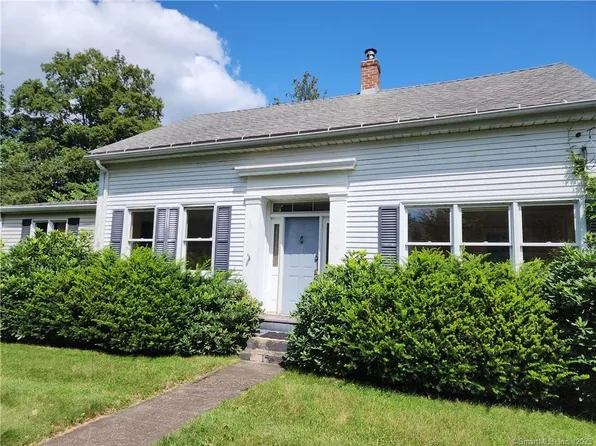 7 Berr Avenue, Ellington, CT 06029