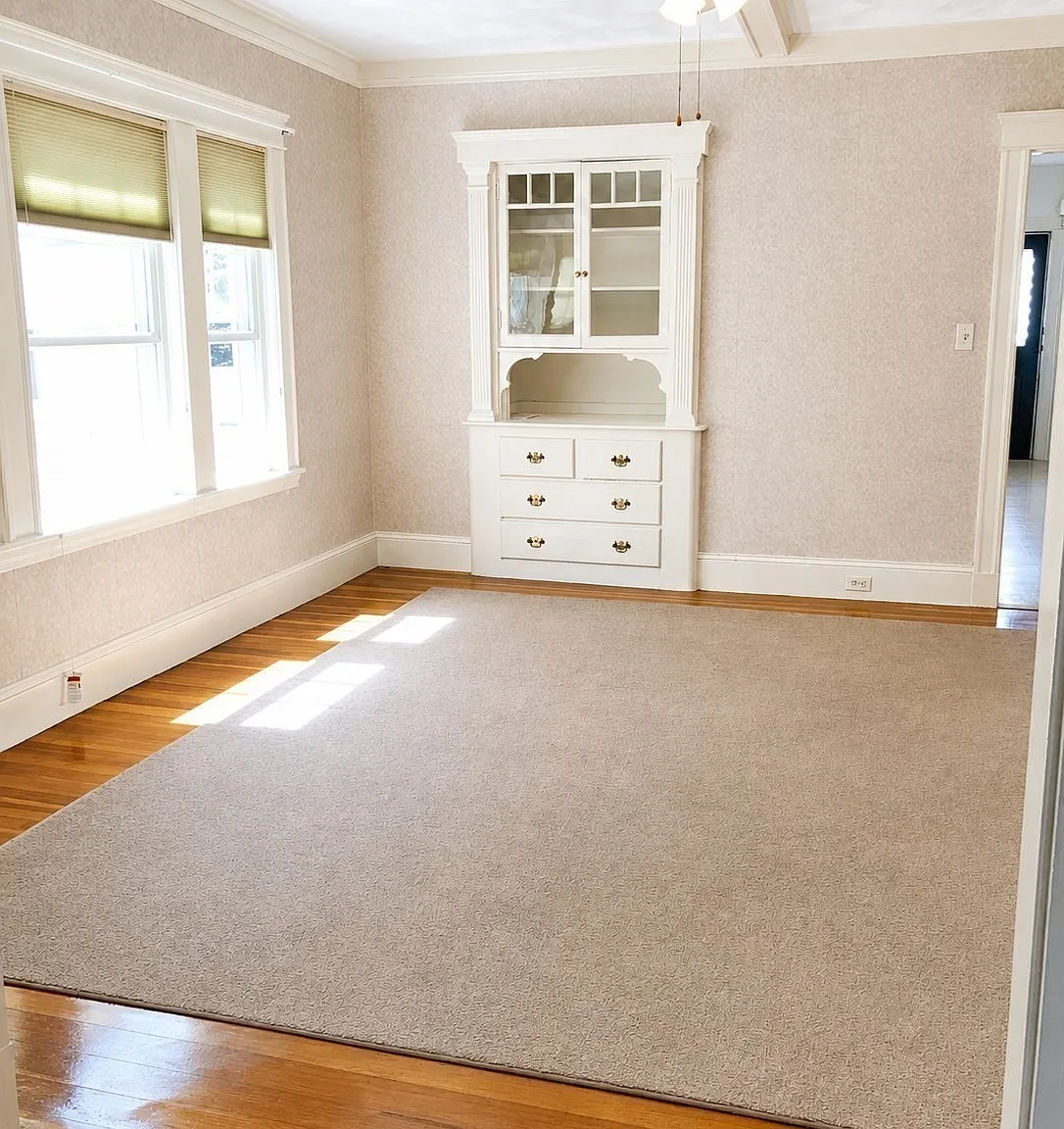 2 bed, 1.0 bath, 900 sqft, $2,400 — Photo 4