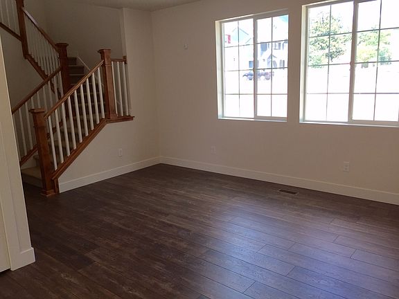 5th image of 2262 East 4160 South
