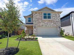 181 Lucky Manor Ln, La Porte, TX 77571