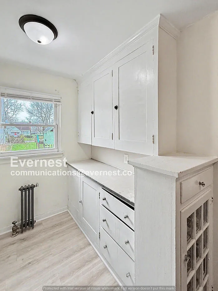 Building Photo - 3812 Drexel Dr #2