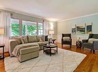 1518 Trentwood Rd, Columbus, OH 43221