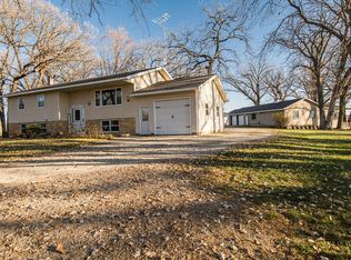 6821 Maple Dr NW, Byron, MN 55920