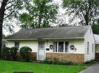 1220 Bel Aire Dr, Rantoul, IL 61866