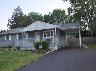 960 McGuire Dr, Toms River, NJ