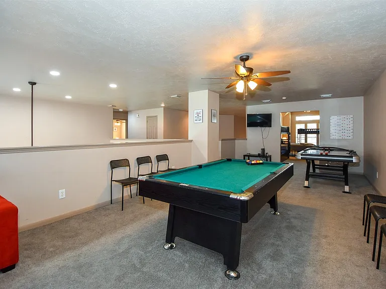 10102 White Oak Trail Ln — Photo 6