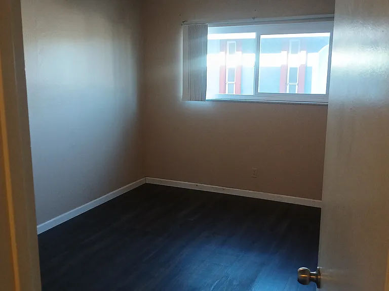 490 Estudillo Ave #1 — Photo 16