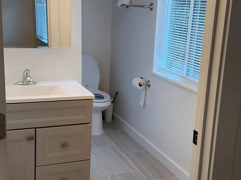 216 Villa Ave #2 — Photo 8