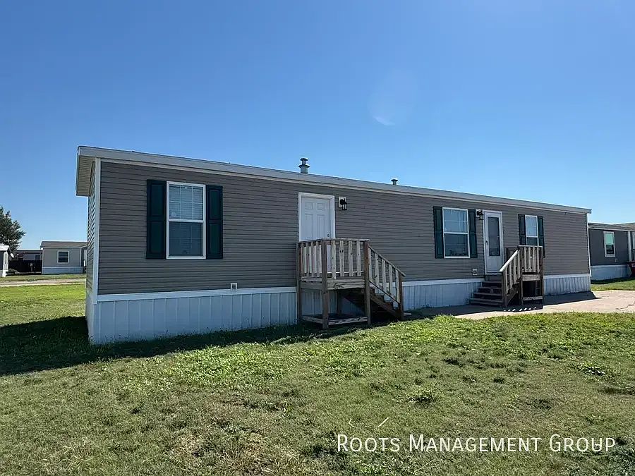 1st image of 116 Safari Dr #116S