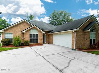 622 Hawkes Island Dr, Fleming Island, FL 32003