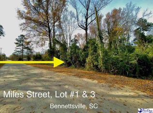 Miles St, Bennettsville, SC 29512