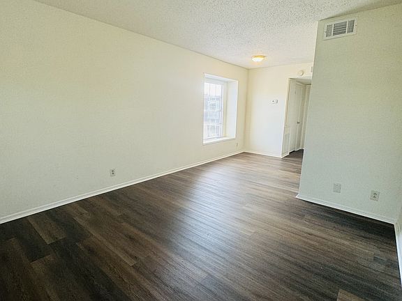 5th image of 2901 Helena Ave APT 502