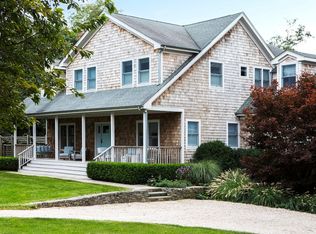 7 Locust Woods Dr, Shelter Island, NY 11964