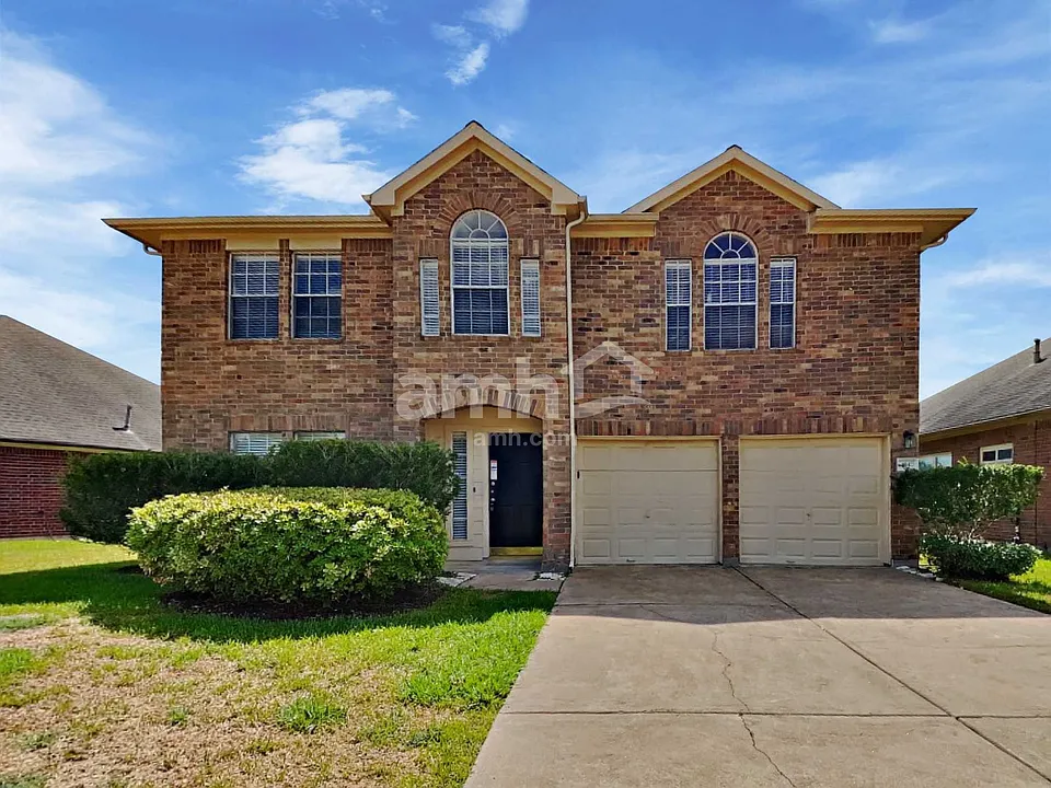 4942 Pinder Ln
