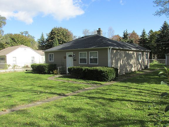 2nd image of 38253 N Loyola Ave