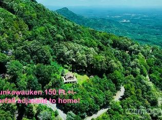 370 Mountain Side Dr, Columbus, NC 28722
