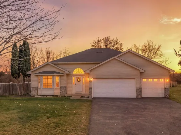 22709 Vintage St NW, Saint Francis, MN 55070