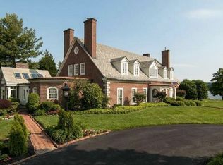 229 Wardour Dr, Annapolis, MD 21401