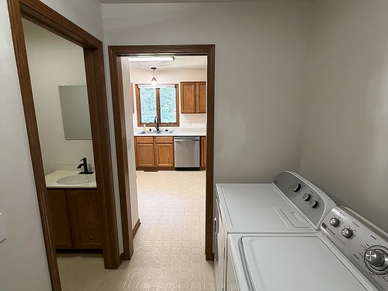 5971 Christine Ct #5971 — Photo 6