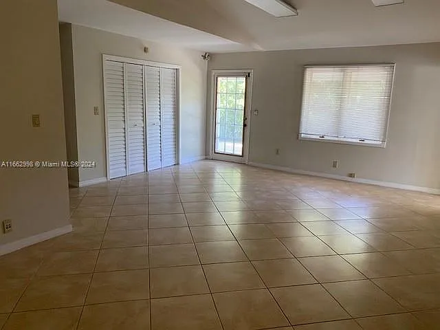 4450 S Jog Rd — Photo 10