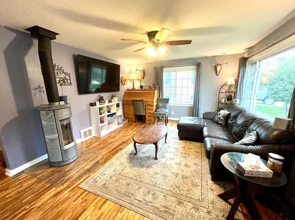 619 Grove Street, Mauston, WI 53948