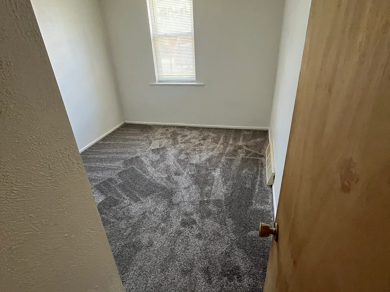 Trafford Apartment — Photo 4