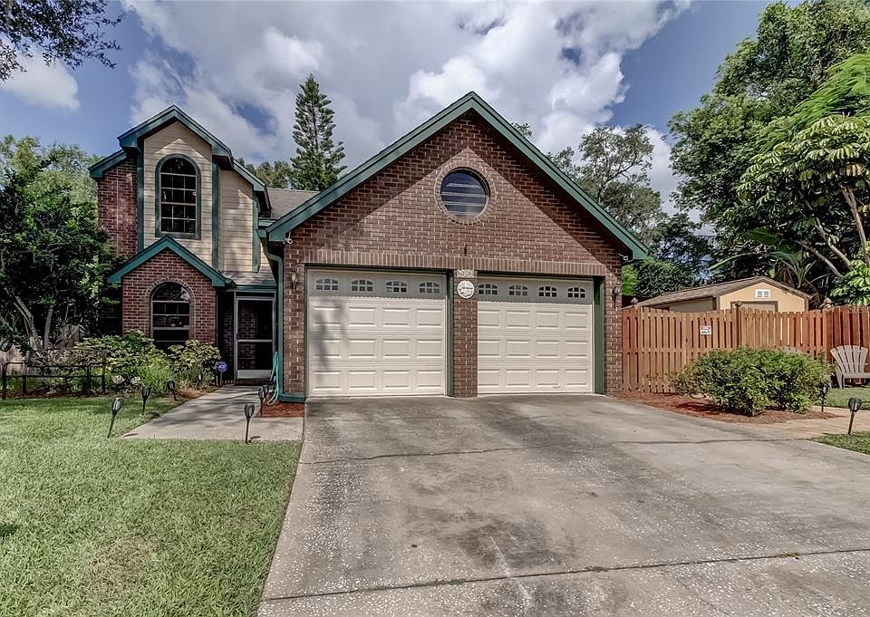 1st image of 610 GREENGLEN LANE