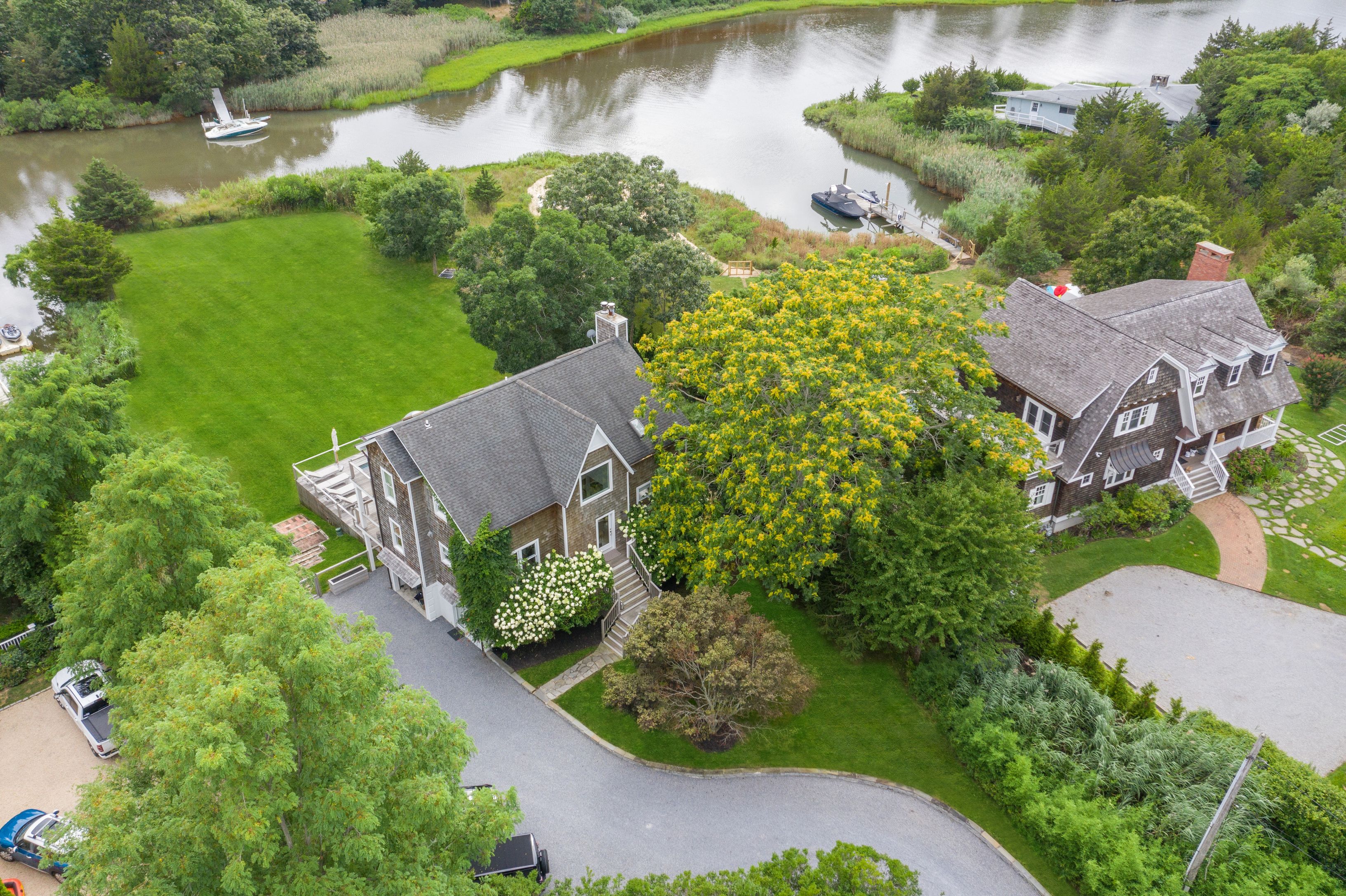 33 Morris Cove Ln, Sag Harbor, NY 11963 Out East