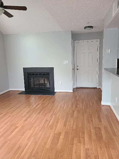 15619 Easthaven Ct — Photo 17