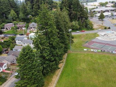 844 8th Ter, Coos Bay, OR, 97420