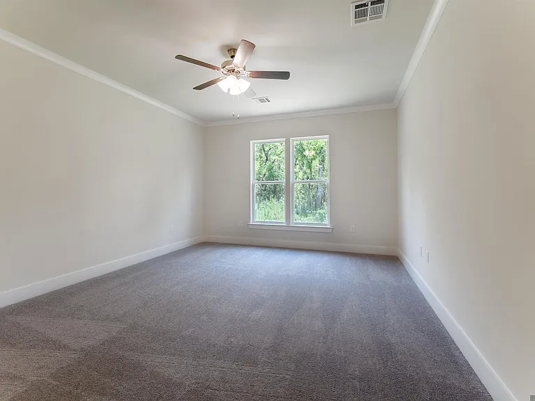 7234 Rolling Fork Dr — Photo 9