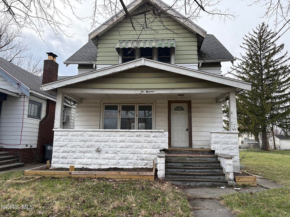 1st image of 1019 Woodstock Ave
