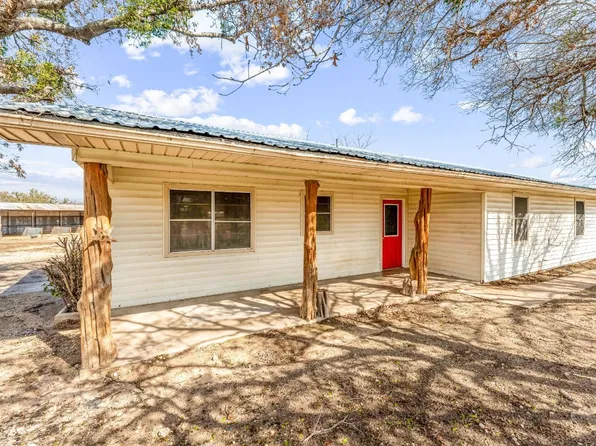 345 County Road 158, Stephenville, TX 76401