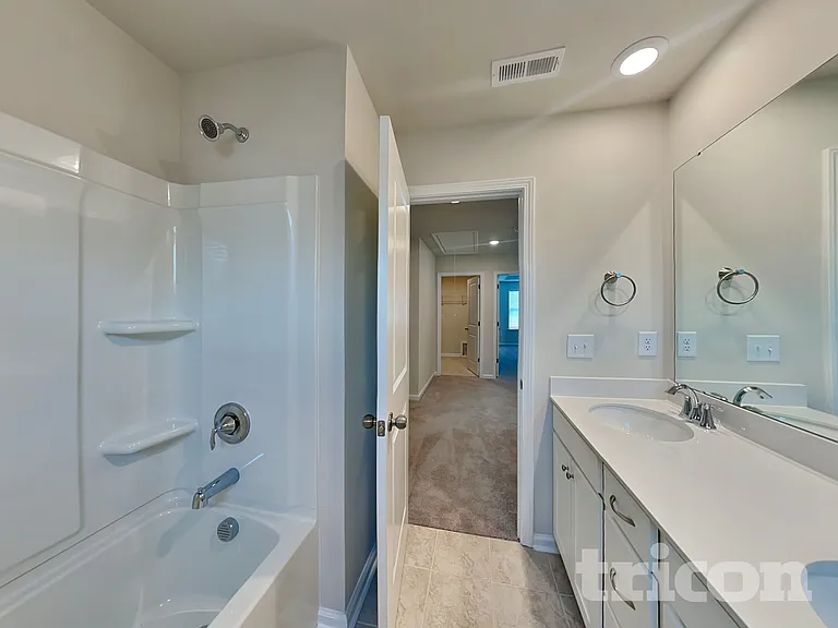 108 Fennec Dr — Photo 11