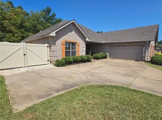 5972 Ron Mar Dr, Alexandria, LA 71303