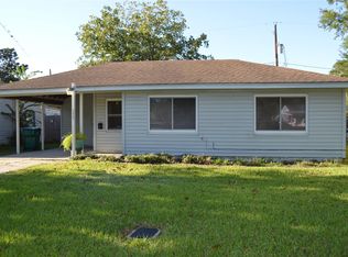 2605 Lancaster Ln, Pasadena, TX 77506